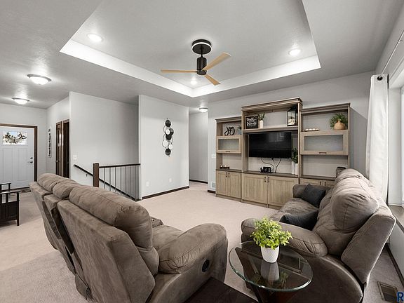 5th image of 4028 S Pisidian Ave
