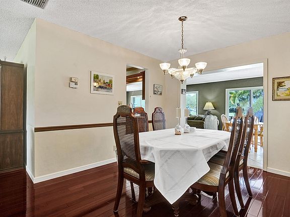 3rd image of 4607 NW 45th Street