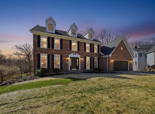 1215 Triple Crown Ct, Bartlett, IL 60103