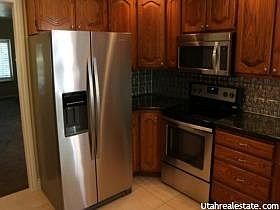 4th image of 755 E Shady Creek Pl