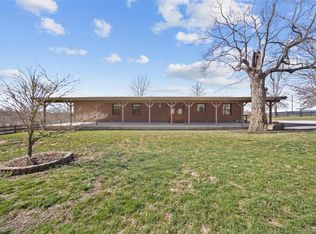 12044 State Route A, Ste Genevieve, MO 63670