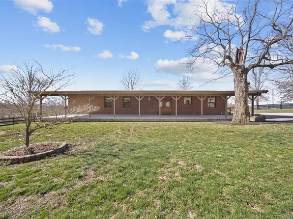 12044 State Route A, Ste Genevieve, MO 63670