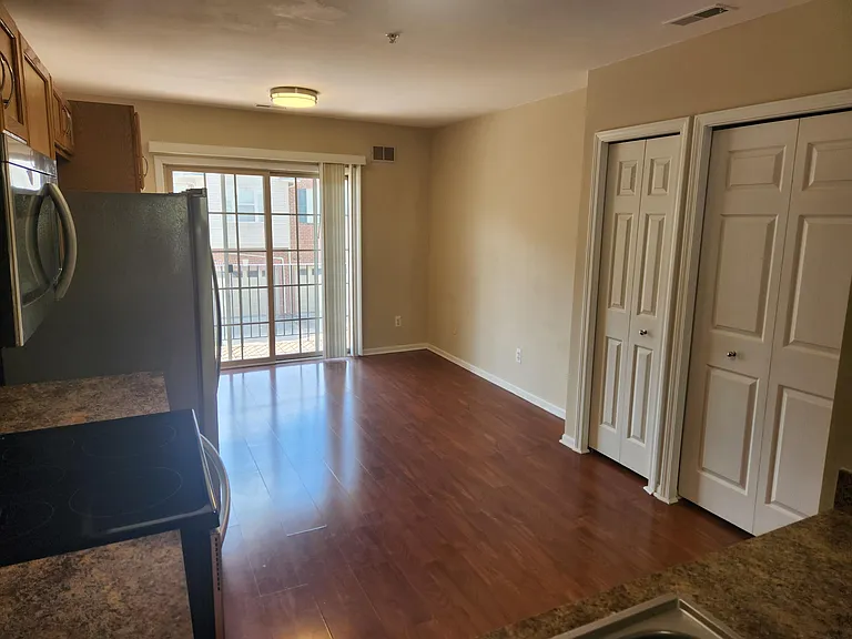 39475 Springwater Dr — Photo 8