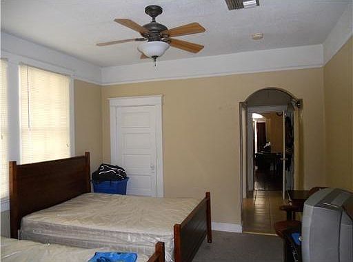 3rd image of 5216 Hawthorne Pl