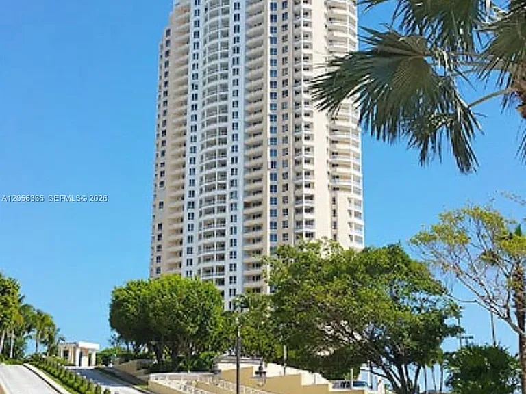 808 Brickell Key Dr #1202 — Photo 2