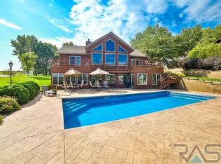 6350 Harbor Way, Wentworth, SD 57075