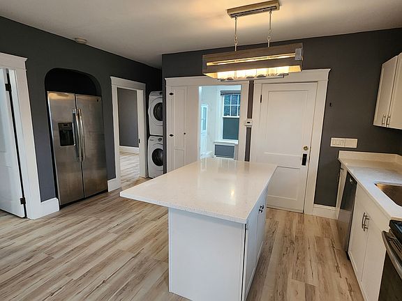 5th image of 25 Rita St Floor 1