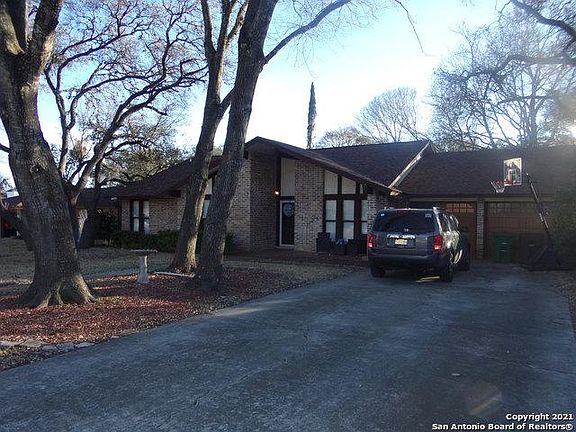 3rd image of 13122 Hill Forest St