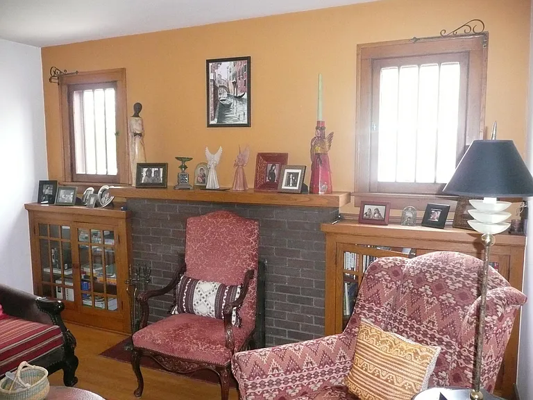 4250 Julian St — Photo 3