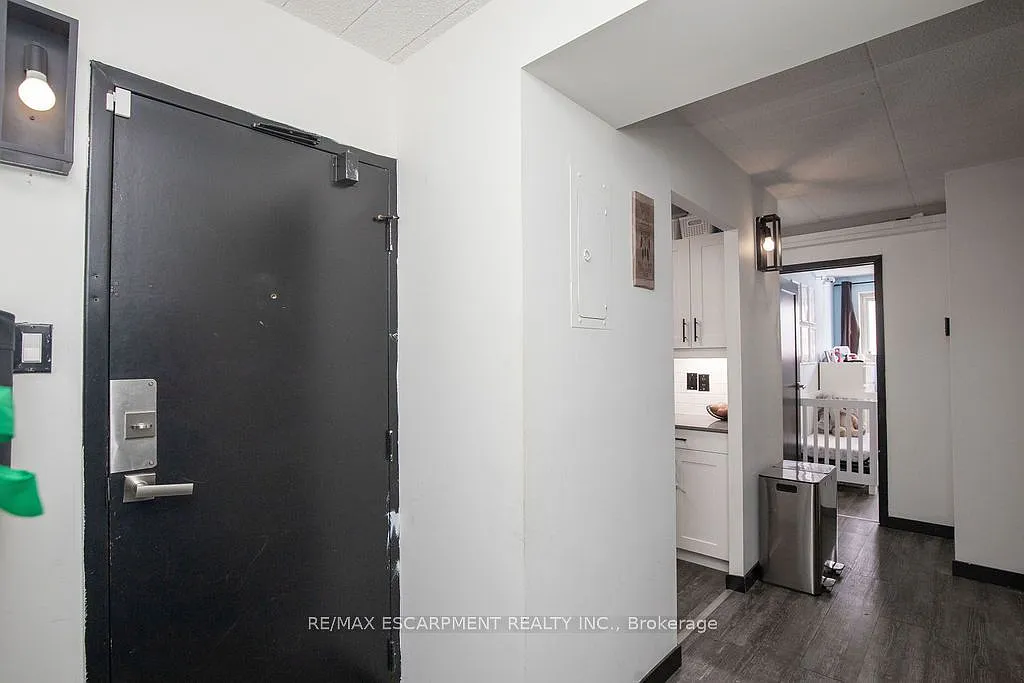 2 bed, $2,150 — Photo 3