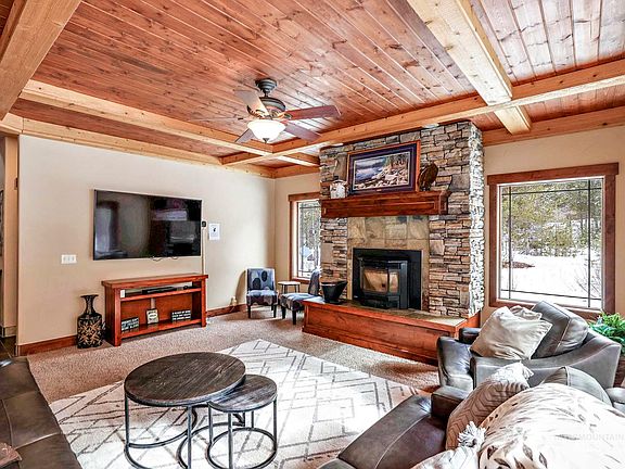4th image of 235 Moonridge Dr