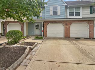 9699 Exchange St, Fishers, IN 46038