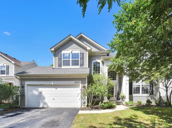 2437 Deerpoint Dr, Montgomery, IL 60538