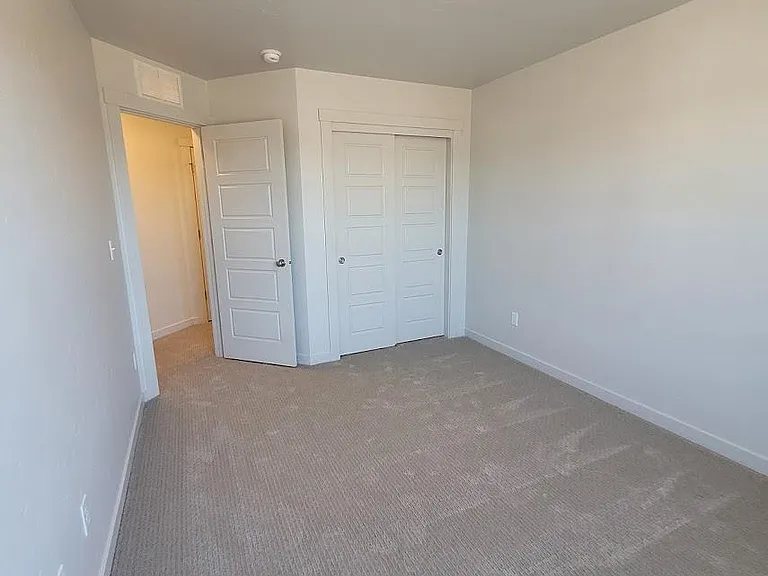 220 N Caracaras Way — Photo 27