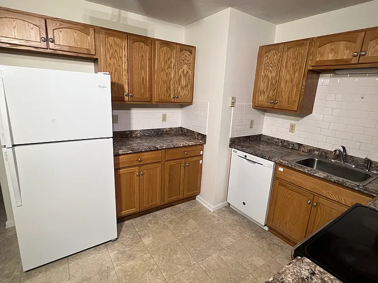 4072 Rose Bud Ct #72 — Photo 8