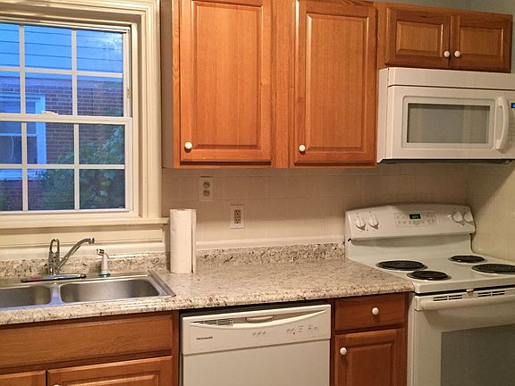 5th image of 9019 Weldon Dr