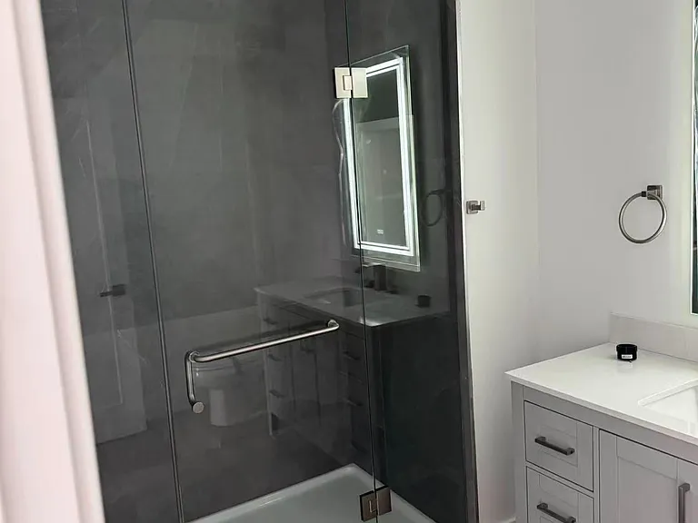 368 Broadview Ave #2 — Photo 8