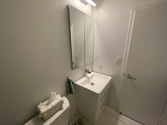 Rented by Compass | media 7