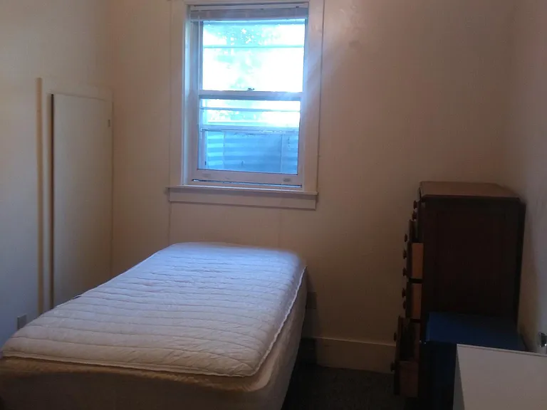 606 S Allen St #A — Photo 18