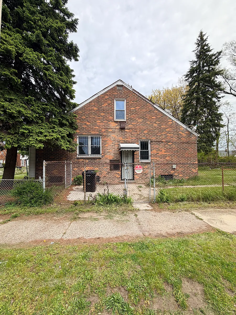 Building Photo - 15804 Ward St