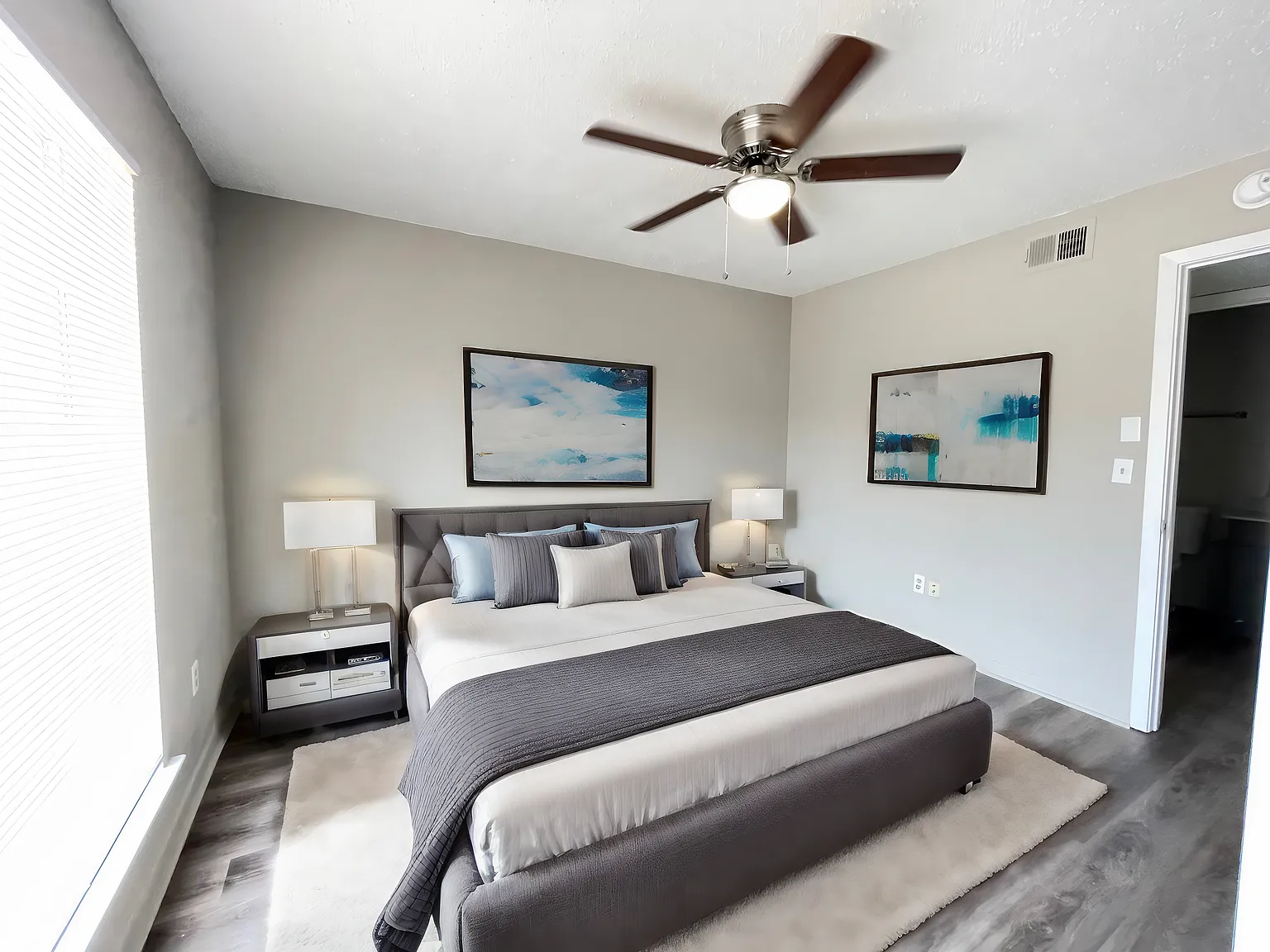 Jefferson Lakes Apartments — Photo 4