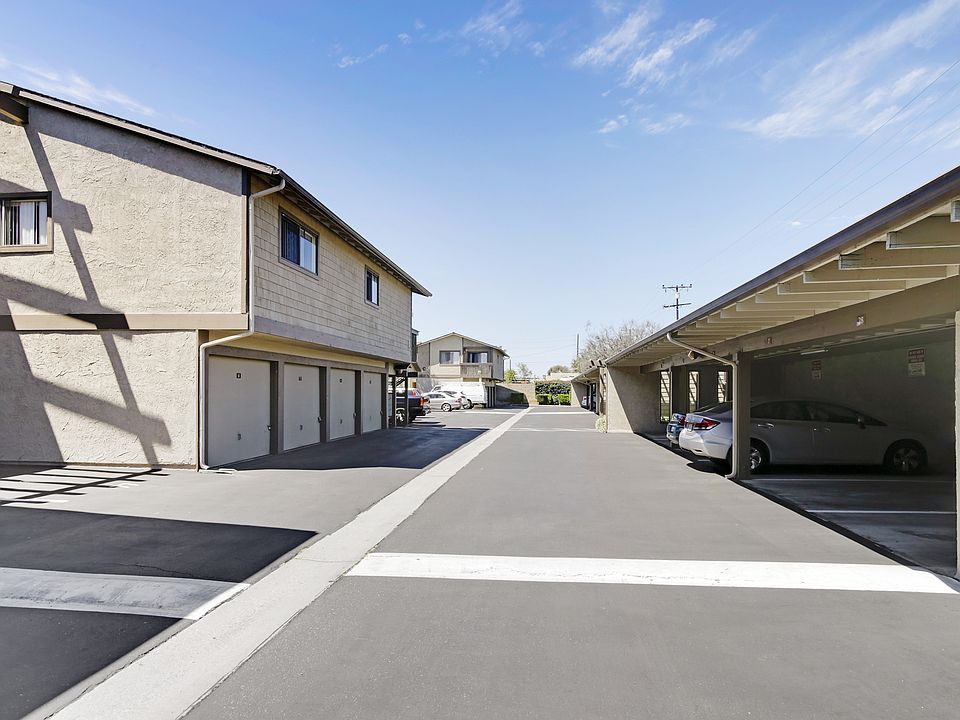 1st image of 955 W 19th St #3606401