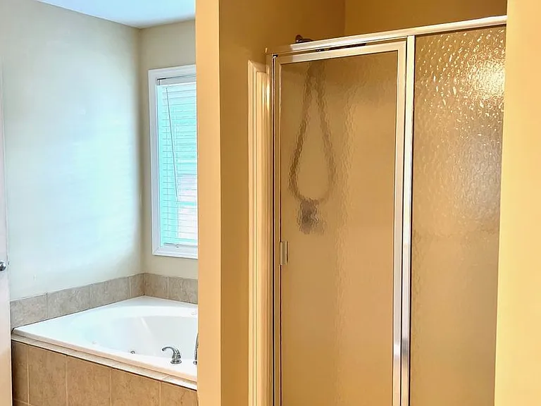983 Yancey Ct — Photo 15