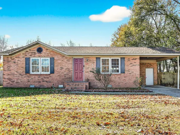 3176 Mobleys Bridge Road, Grimesland, NC 27837