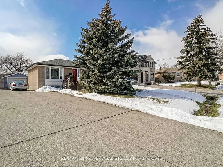 556 Sherin Dr #LOWER LEVEL — Photo 1