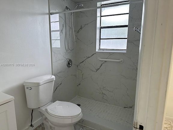 4th image of 9460 Fontainebleau Blvd APT 129