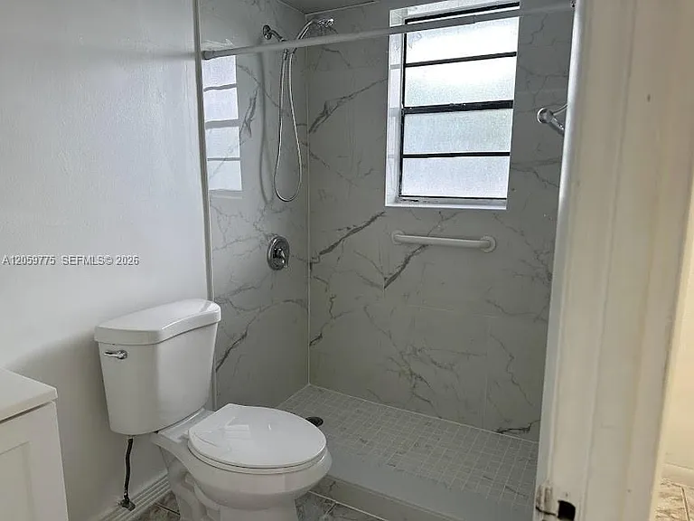 9460 Fontainebleau Blvd #129 — Photo 4