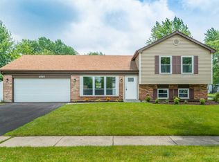 4715 Zeppelin Dr, Hanover Park, IL