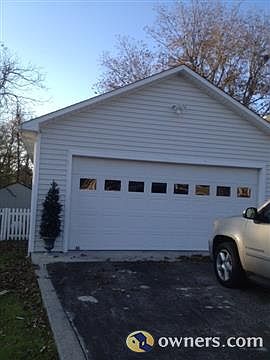 oversized 2 car garage