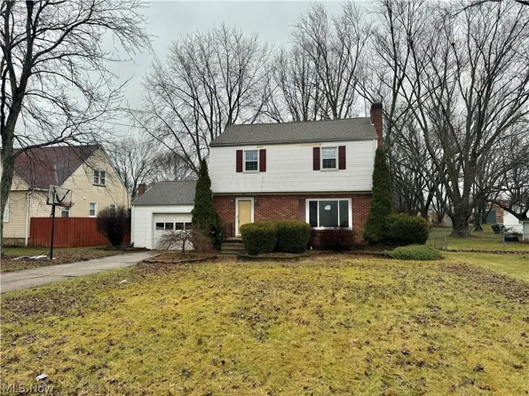 4715 Euclid Blvd, Youngstown, OH 44512