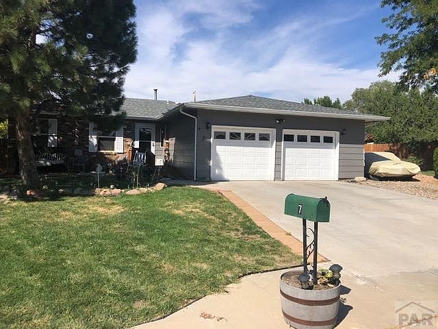 1st image of 7 Mayweed Ct
