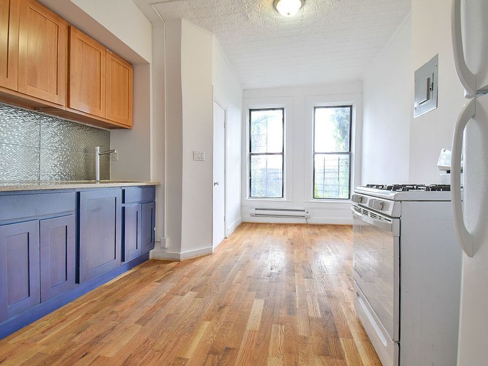 1st image of 1277 Nostrand Ave #1