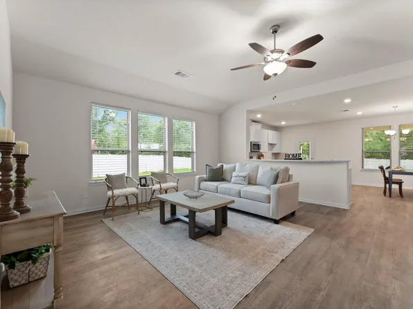 6026 Hazel Place Dr, Conroe, TX 77303