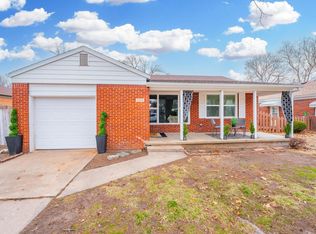 2302 S Ridgewood Dr, Wichita, KS 67218