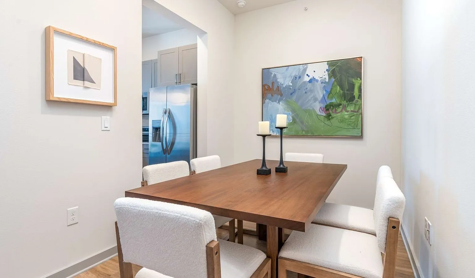 2 bed, 1293 sqft, $1,971 — Photo 3