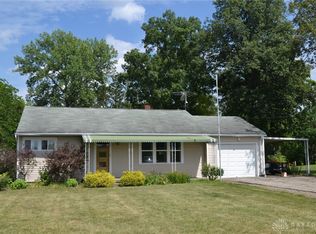 2936 Old Mill Rd, Springfield, OH 45502