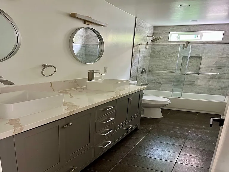 3303 Sawtooth Ct — Photo 20
