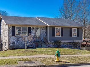 1028 Moylan Ln, Lexington, KY 40514