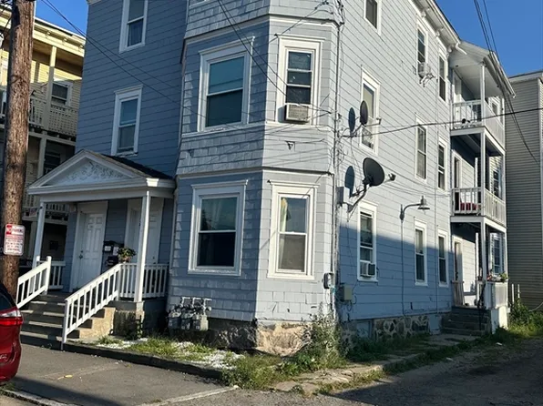 159-161 Farnham St, Lawrence, MA 01843