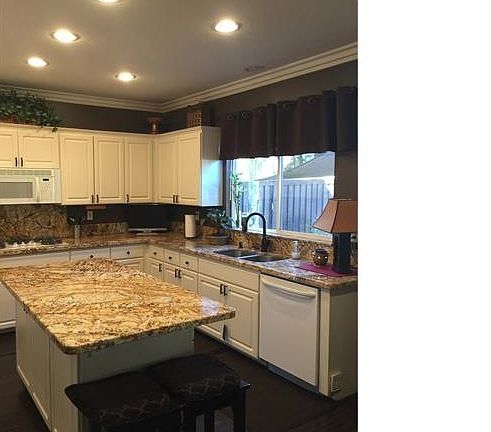 4th image of 38059 Copperwood St