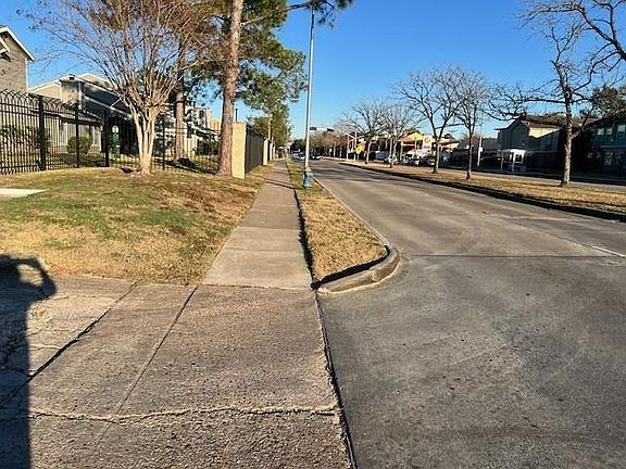 2nd image of 12245 Lemon Ridge Ln #122