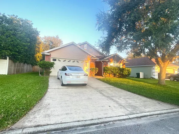 2411 Bentshire Dr, Jacksonville, FL 32246