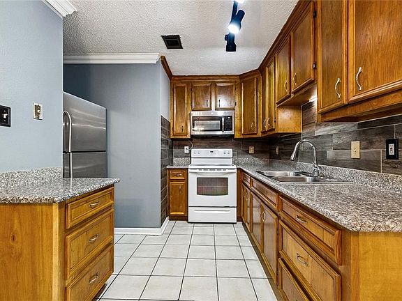 4th image of 4821 Francisco Verrett Dr