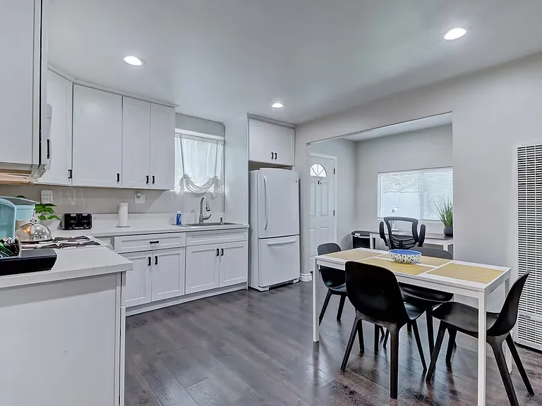 3025 E Spaulding St #3025 — Photo 4