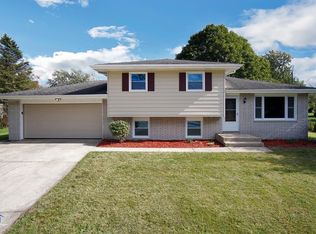 6017 Rutledge Ct, Merrillville, IN 46410