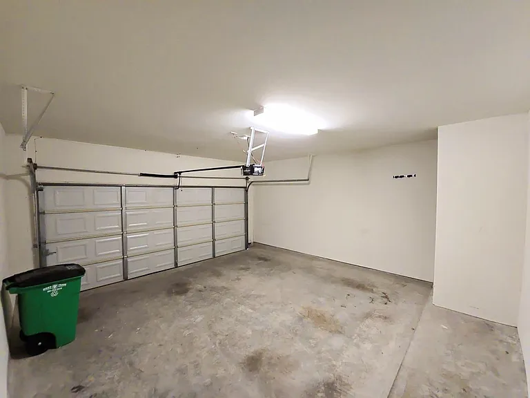 16626 Cliff Vale Ct — Photo 32